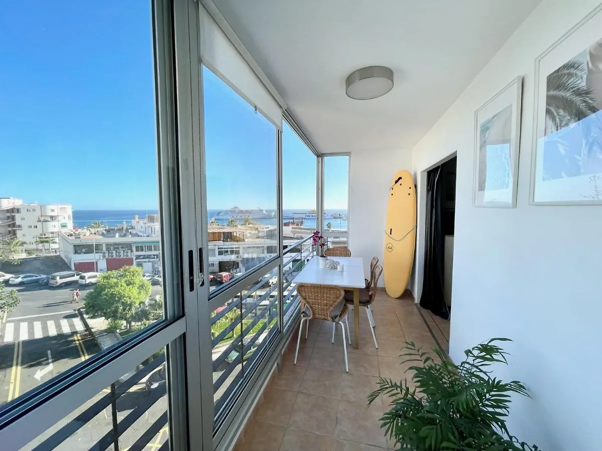 Beachfront Apartment With Ocean Views Los Cristianos  0*, Los Cristianos (Tenerife)