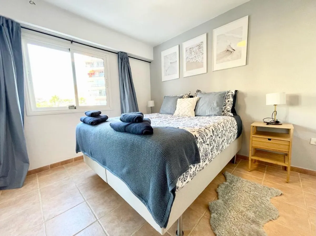 Beachfront Apartment With Ocean Views Los Cristianos  Los Cristianos (Tenerife)