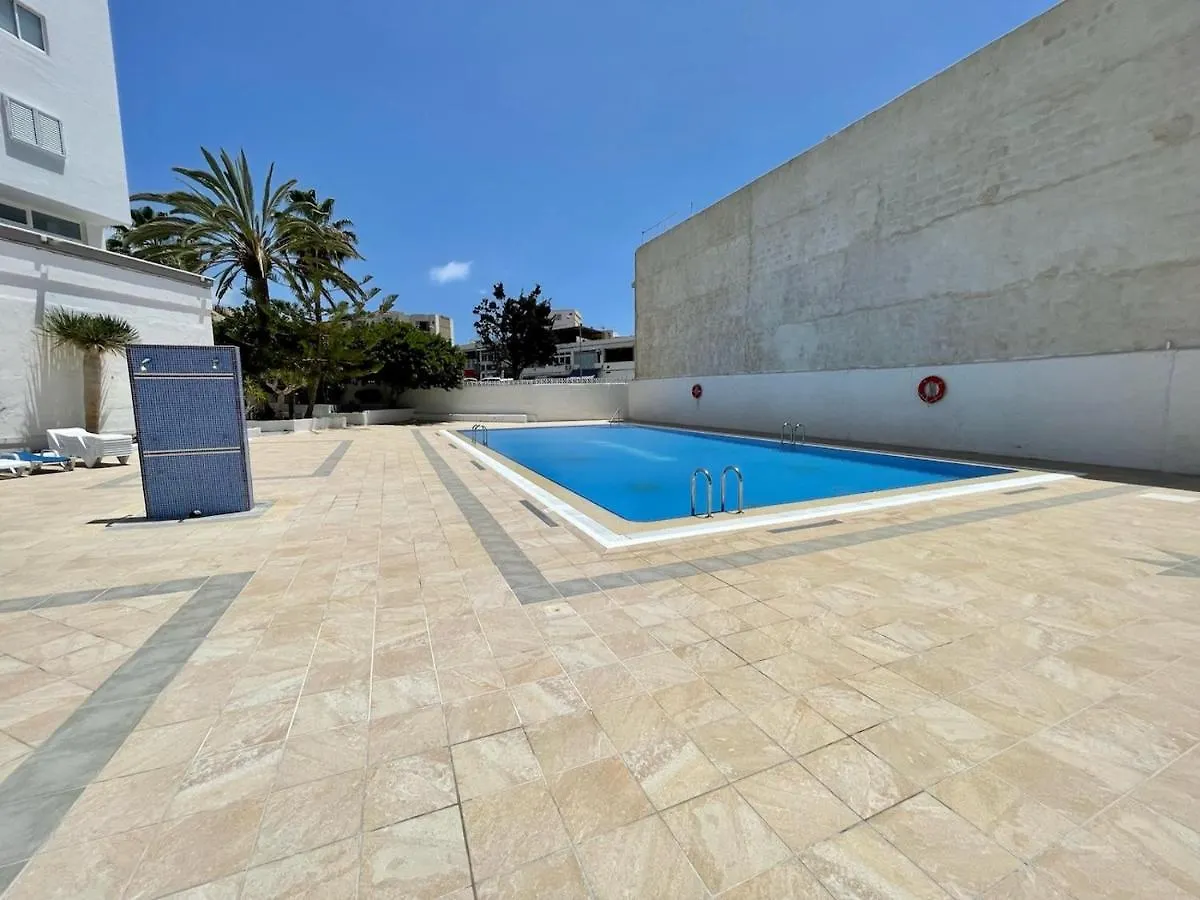 Beachfront Apartment With Ocean Views Los Cristianos